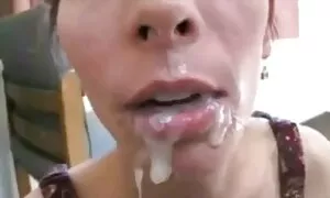 آموزش روی شمشیر. یوگا شدیداً وابسته به عكس سكسي از كون عشق شهوانی است.