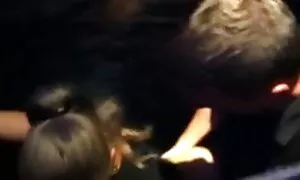 جوجه ناز روسی عكس كس سكسي می داند که چگونه می تواند با دوست پسرش درآمد کسب کند